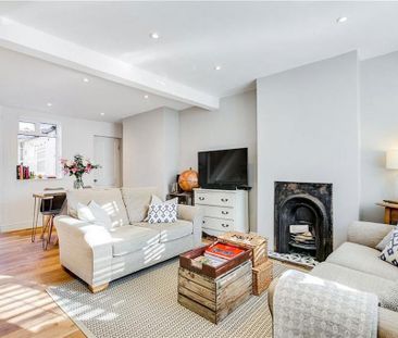 2 bedroom terraced house to rent - Photo 1