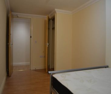 Flat 2 43 Richmond Road, Roath, Cardiff - Photo 3