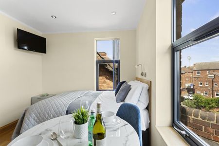 Studio to rent - Photo 3