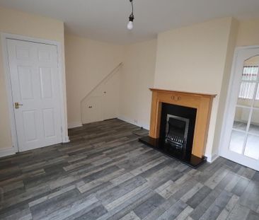 27 Lisbane Drive, Newtownabbey, BT37 0LN - Photo 2