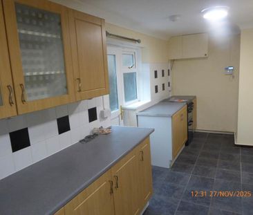 3 bedroom house to rent - Photo 6