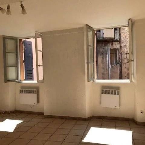 Location Appartement - Photo 1