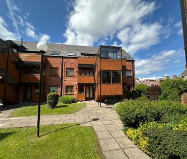 14 Bawnmore Court, Lisburn Road, Belfast, BT9 6LS - Photo 5