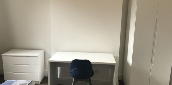 4 Bed Student Home in Liverpool - Photo 2