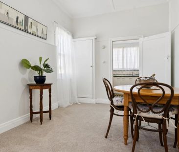 21 Booth Street - Photo 3