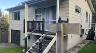 Warm Sunny Fully Furnished 2 bedroom house CBD - Photo 4