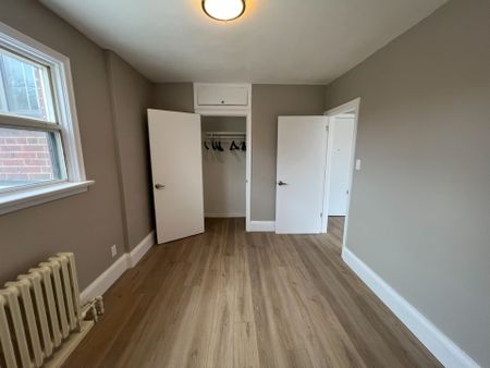 For Lease - 108 Grandville Avenue Unit# 4, Toronto, Ontario - Photo 2