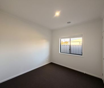 Brand New Family Living - Photo 3