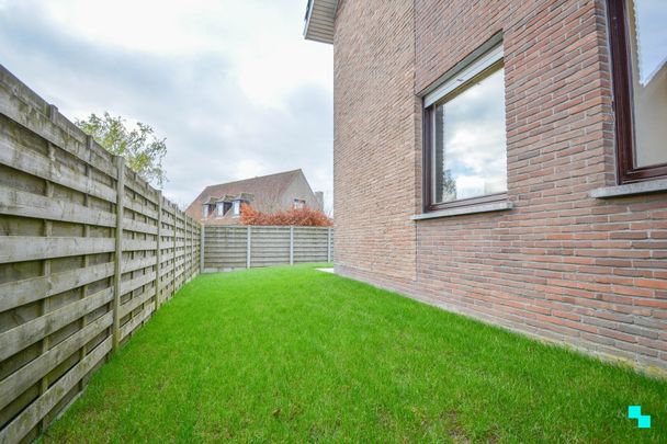 Alleenstaande woning met vier slaapkamers te Hooglede. - Photo 1