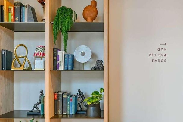 Marble House, Hayes And Harlington, UB3 - Photo 1