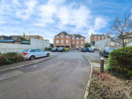 2 bedroom apartment to rent - Photo 5