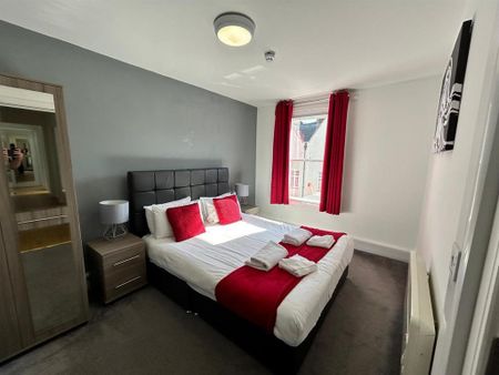 1 bedroom in a house share to rent - Photo 3