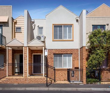 107 The Crescent, Kensington VIC 3031 - Photo 5