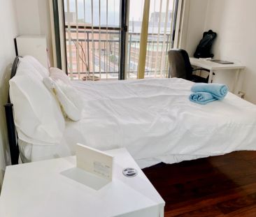 4 bed 2 bath-single room - Photo 5