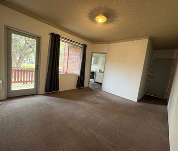 2 bedroom unit with secured garage - Photo 1