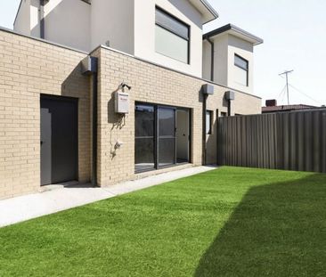 Modern Townhouse Living in the Heart of Meadow Heights - Photo 6