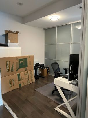 For Lease - 8 The Esplanade N/A Unit# 4007, Toronto, Ontario - Photo 1
