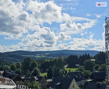 Energieeffizient wohnen mit Panoramablick - Neubau-Eigentumswohnung in Beierfeld - barrierefrei - Photo 5