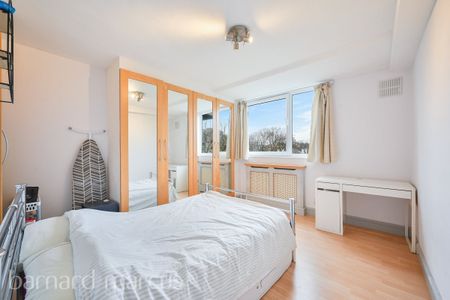 Victoria Drive - Photo 3