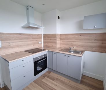 Location Appartement 1 pièce 32m² HEROUVILLE ST CLAIR 14200 - Photo 1