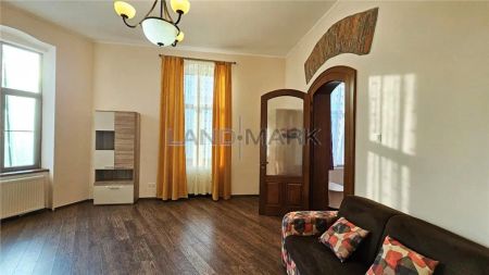 DE INCHIRIAT Apartament spatios 3 camere Gh Lazar pietonala - Unirii - Fotografie 3