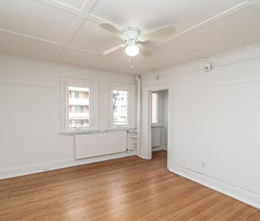 100 Vaughan Road - Photo 6