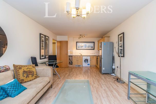 1 bedroom apartment to rent Hudson House, Station Approach, Epsom, KT19 - Photo 1