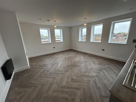 2 bedroom apartment to rent - Photo 3
