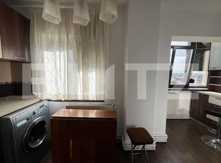 Apartament 3 camere, 2 AC, centrală termică, zona 1 Mai, lângă Spital - Photo 3