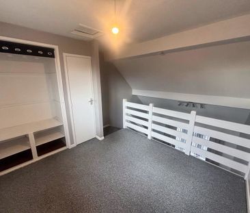 1 bedroom maisonette to let - Photo 2