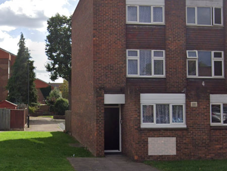 Owen Way Room 4 - Photo 5