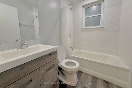 100 King Edward Avenue #7 - Photo 5