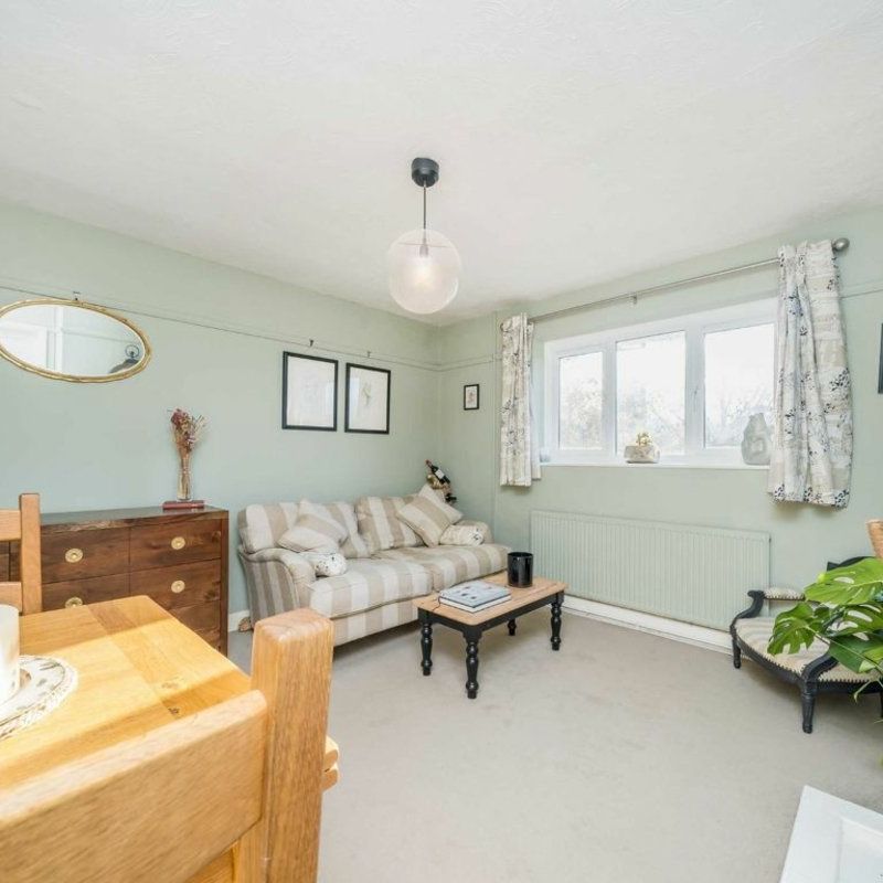 Marlow Crescent, TW1, London - Photo 1