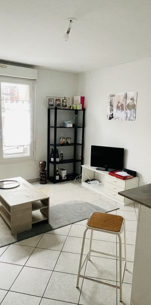 À louer, Amiens centre-ville : appartement 2 pièces avec parking - Photo 1