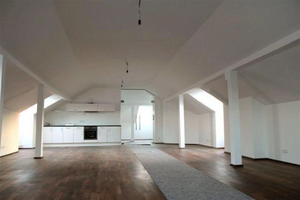 KLOSTERNEUBURG - LOFTARTIGE ARCHITEKTENWOHNUNG - FÜR SPORTLICHE - Foto 1