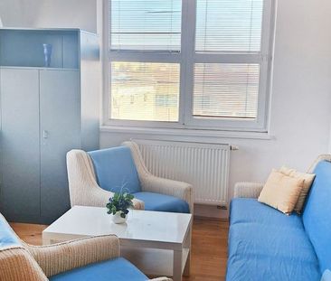 Ponúkame na prenájom 2 izbový apartmán na Južnej triede. - Photo 1