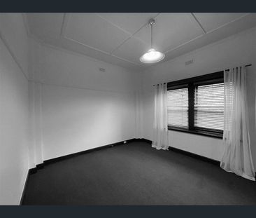 1/100 Barkers Rd, Hawthorn, Vic 3122 - Photo 5
