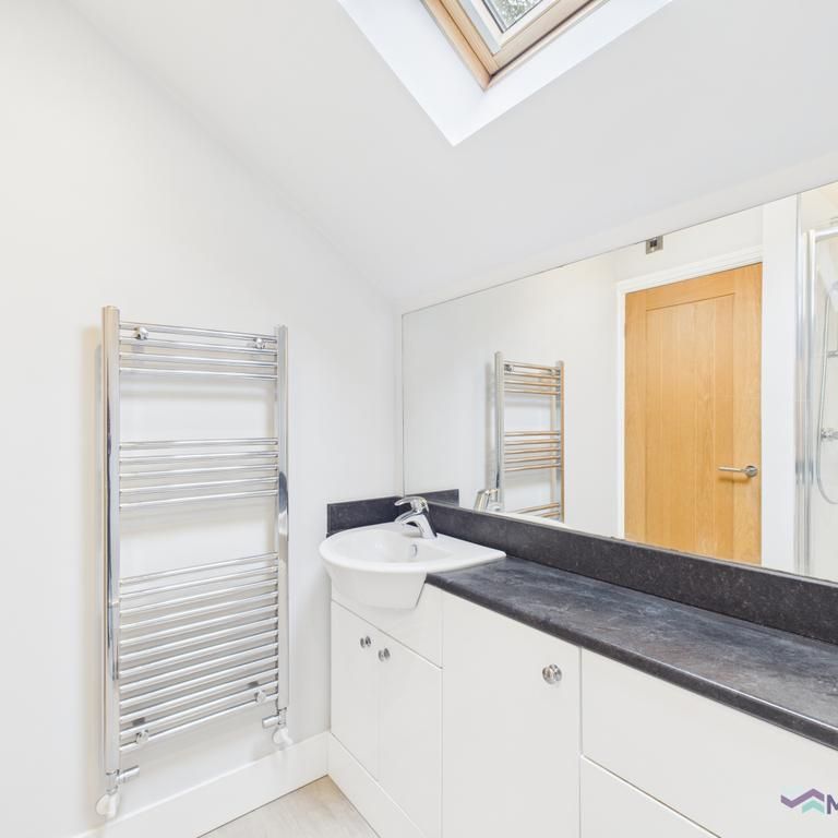 2 bedroom semi-detached house to rent - Photo 1