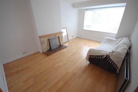 17 Springhill Avenue, Bangor, BT20 3NT - Photo 4