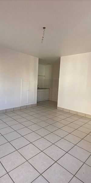 Location appartement 2 pièces 39 m² à Meximieux (01800) - Photo 1