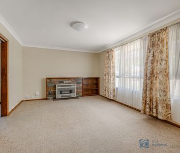 21 Staughton Street, 3338, Melton South Vic - Photo 2