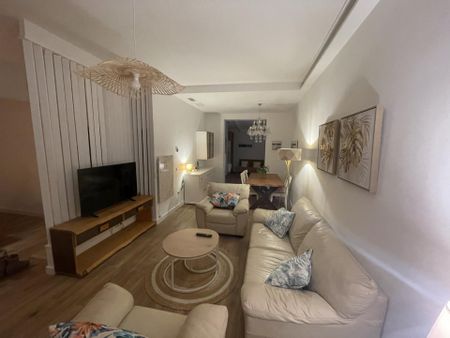 Casa adosada de alquiler en Urbanización Costabella, 311, Costabella - Photo 2