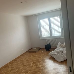 Appartement de 2.5 pièces au 2ème étage avec balcon à Morges - Photo 2