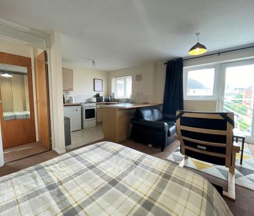 1 bedroom apartment to rent - Photo 2