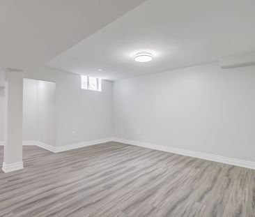 For Lease - 166 Adele Crescent, Oshawa, Ontario - Photo 3