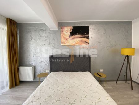 Garsoniera lux cu balcon si loc de parcare inclus, cu bariera, Coresi - Photo 3