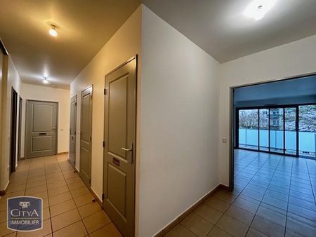 Location Appartement 4 pièces 102m² ST DIZIER 52100 - Photo 4