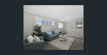 Freshly Updated Modern Home in Prime Thornlands Location - Photo 4