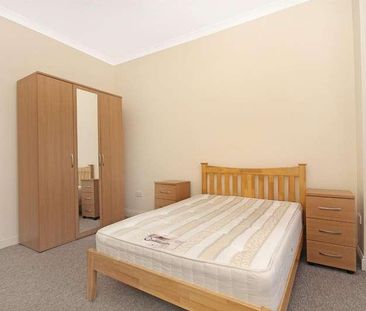 Freeland Road, W5 - Photo 4