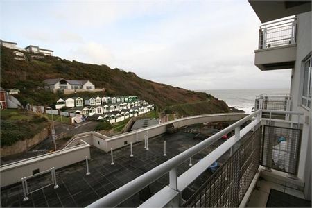 2 bedroom apartment to rent - Photo 4